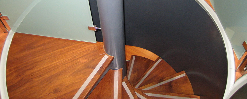 Escaleras fabricadas en San Boi de Llobregat, El Prat de Llobregat, Barcelona, Cornellá, Hospitalet... 